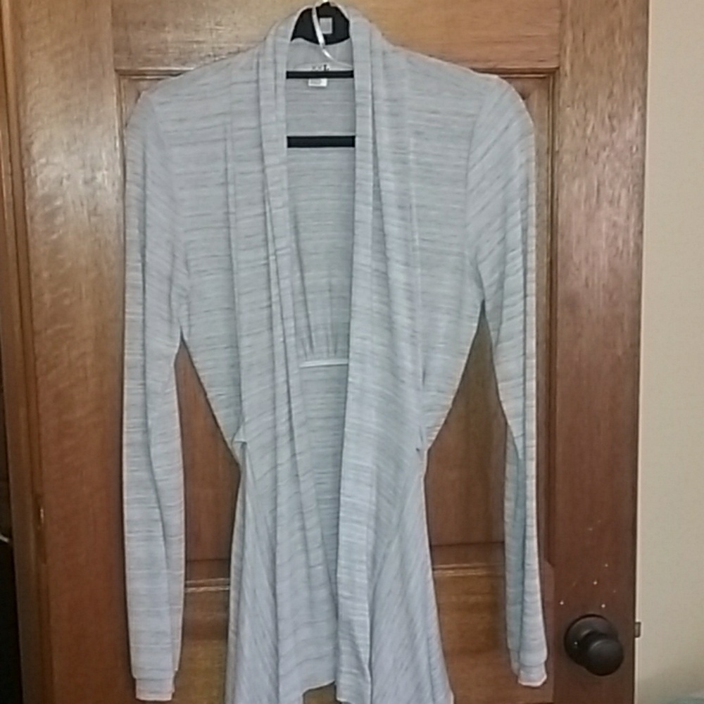 LAST CALL**Forever 21 asymmetrical grey cardigan